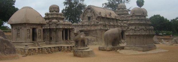 Cinq rathas du sud