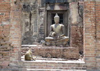 Phra Prang Sam Yod