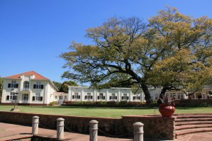 Victoria Falls Hotel