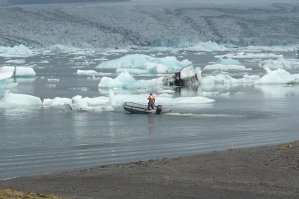 Lac glaciaire de J&ouml;kuls&aacute;rl&oacute;n