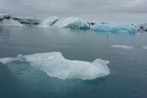 Lac glaciaire de J&ouml;kuls&aacute;rl&oacute;n