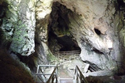 Ch&acirc;teau de Predjama